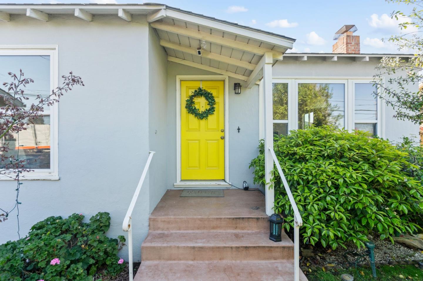 1008 Indian AVE