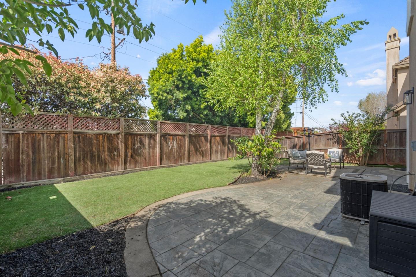 1133 Wayne WAY