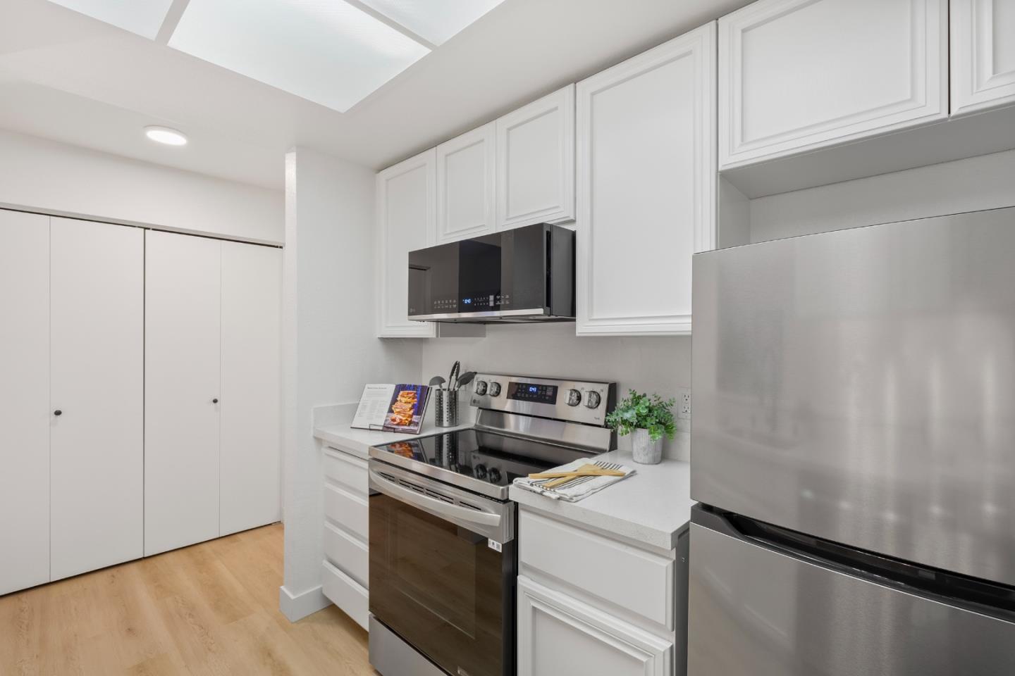 39993 BLVD 310