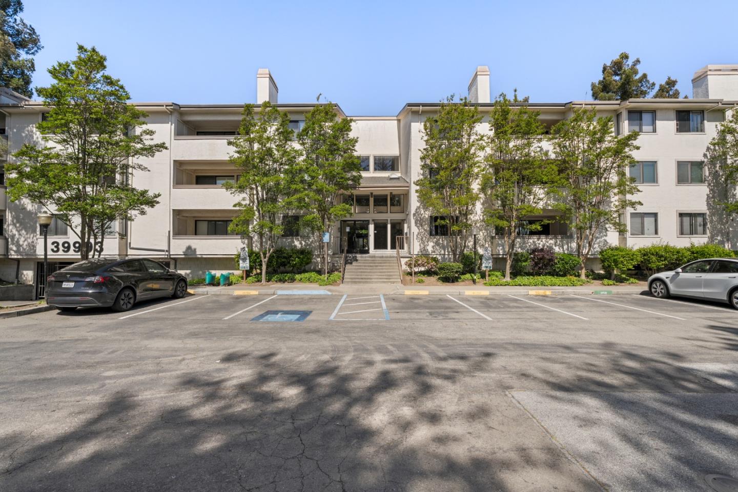 39993 BLVD 310