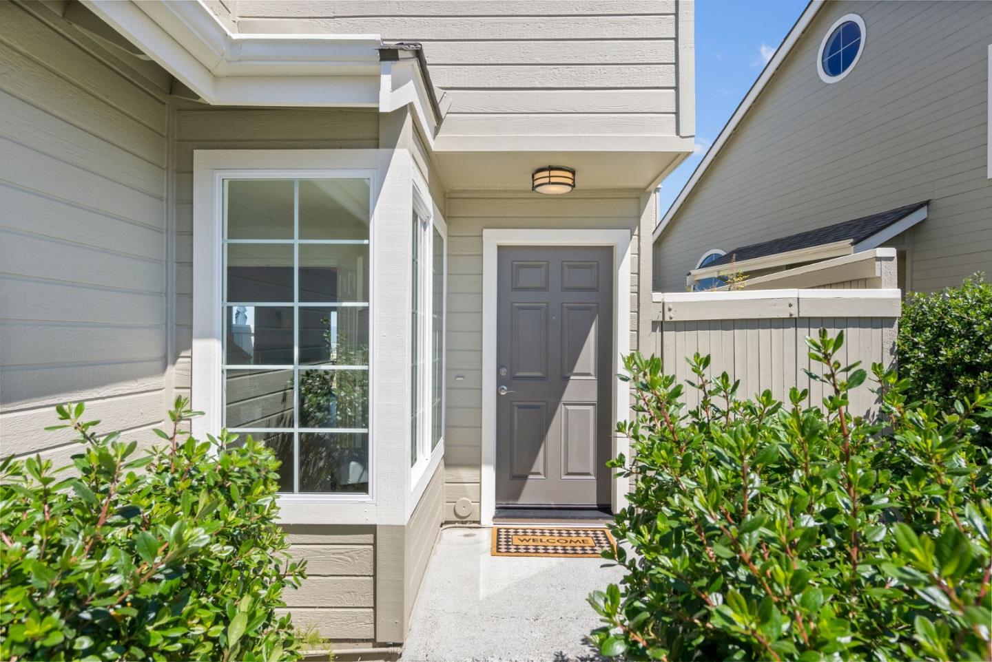 156 Treeview DR
