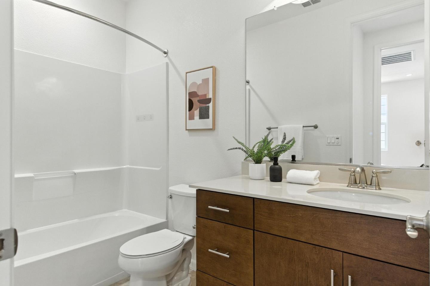 39855 Pelton Terrace