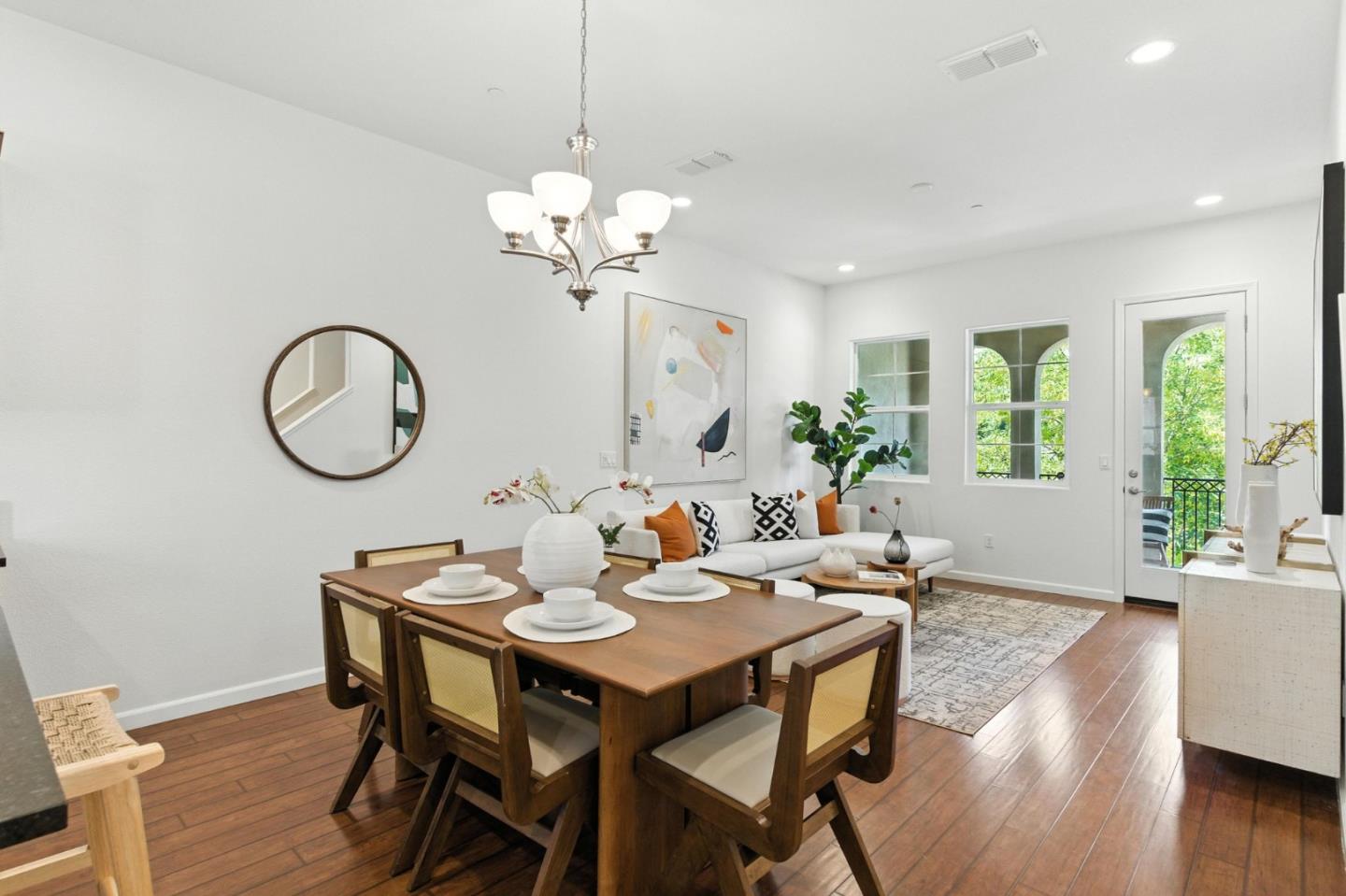 39855 Pelton Terrace