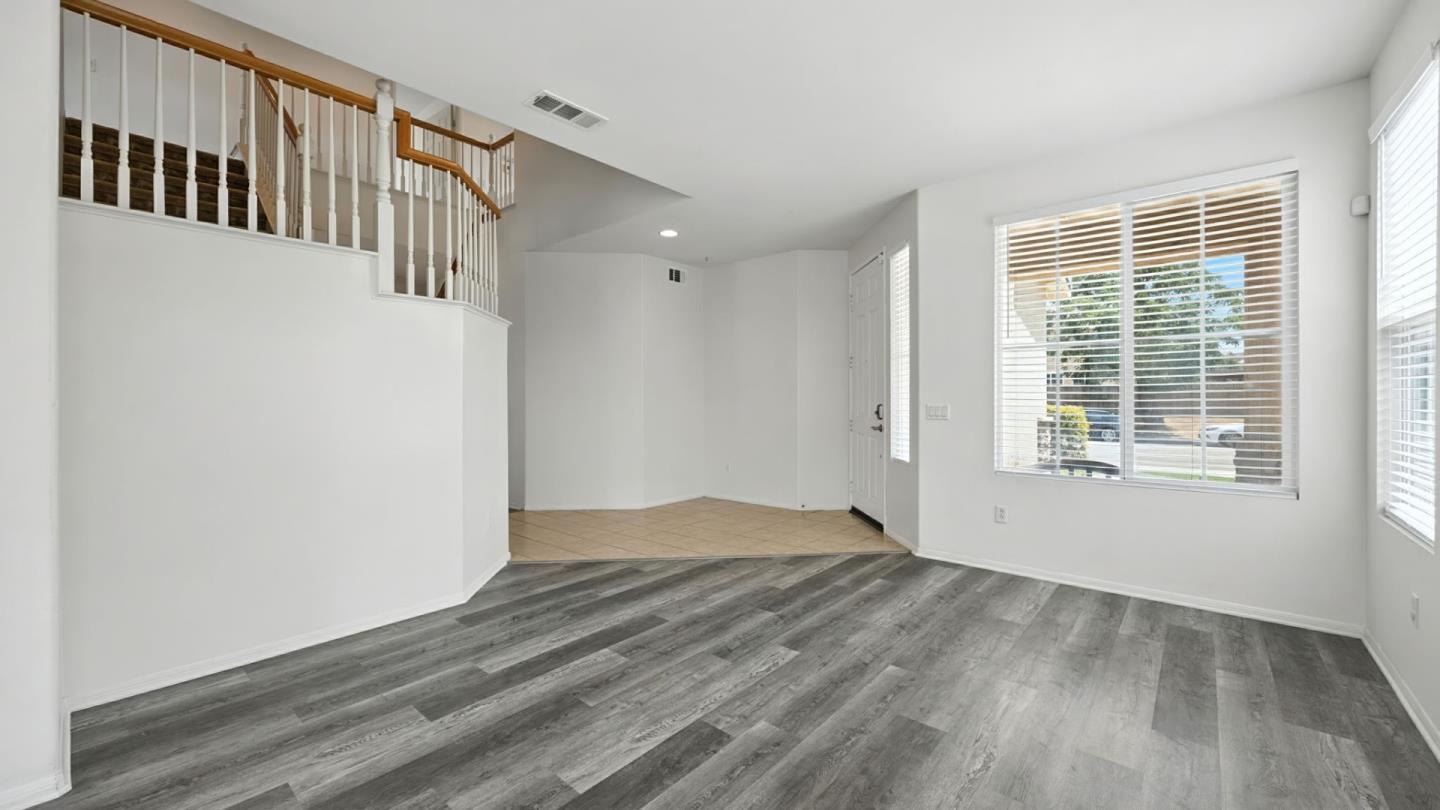 1553 Coldridge Circle