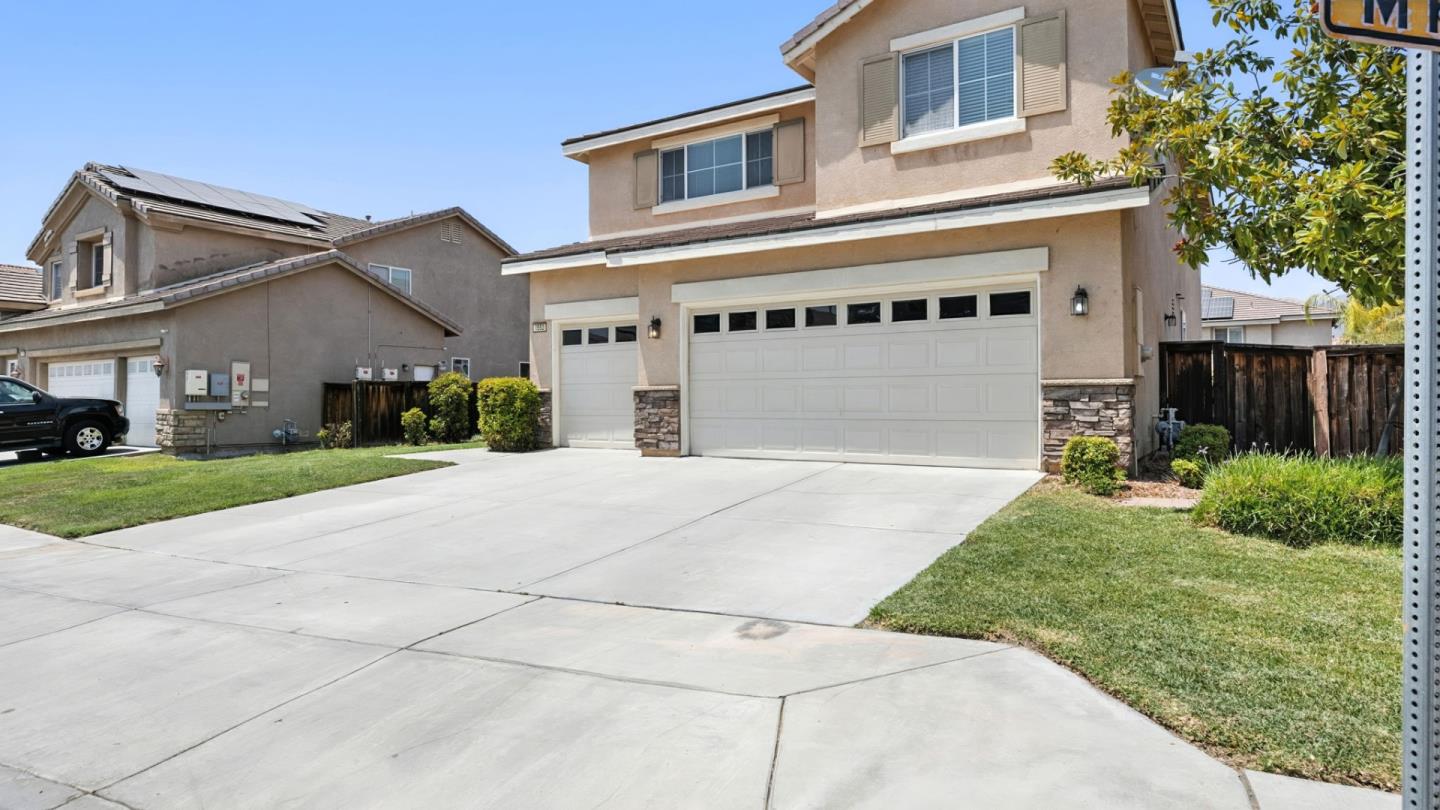 1553 Coldridge Circle