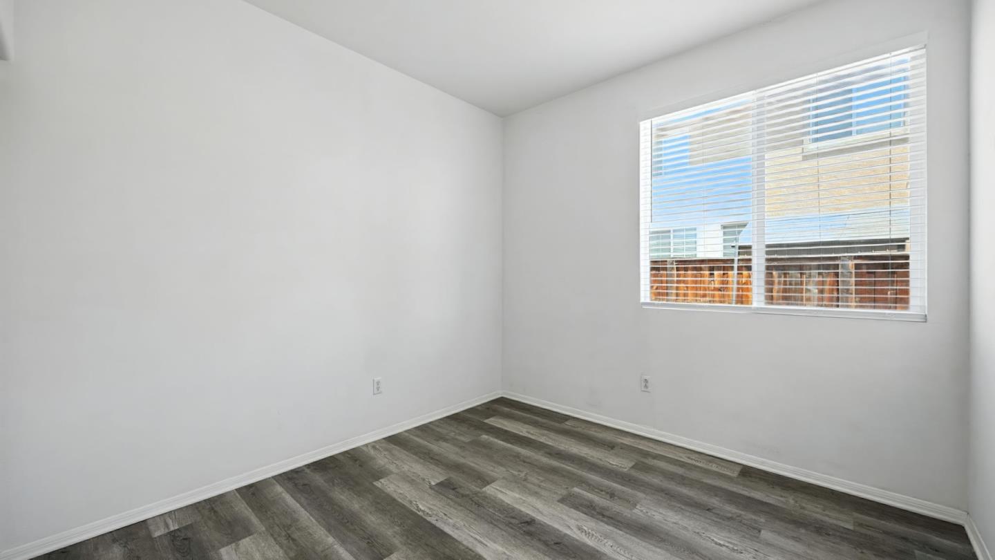 1553 Coldridge Circle