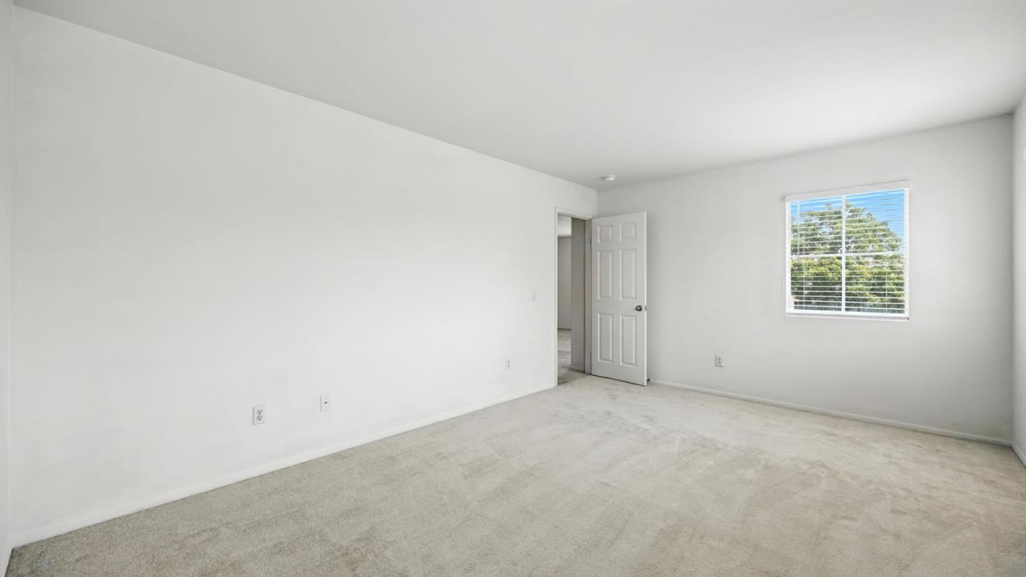 1553 Coldridge Circle