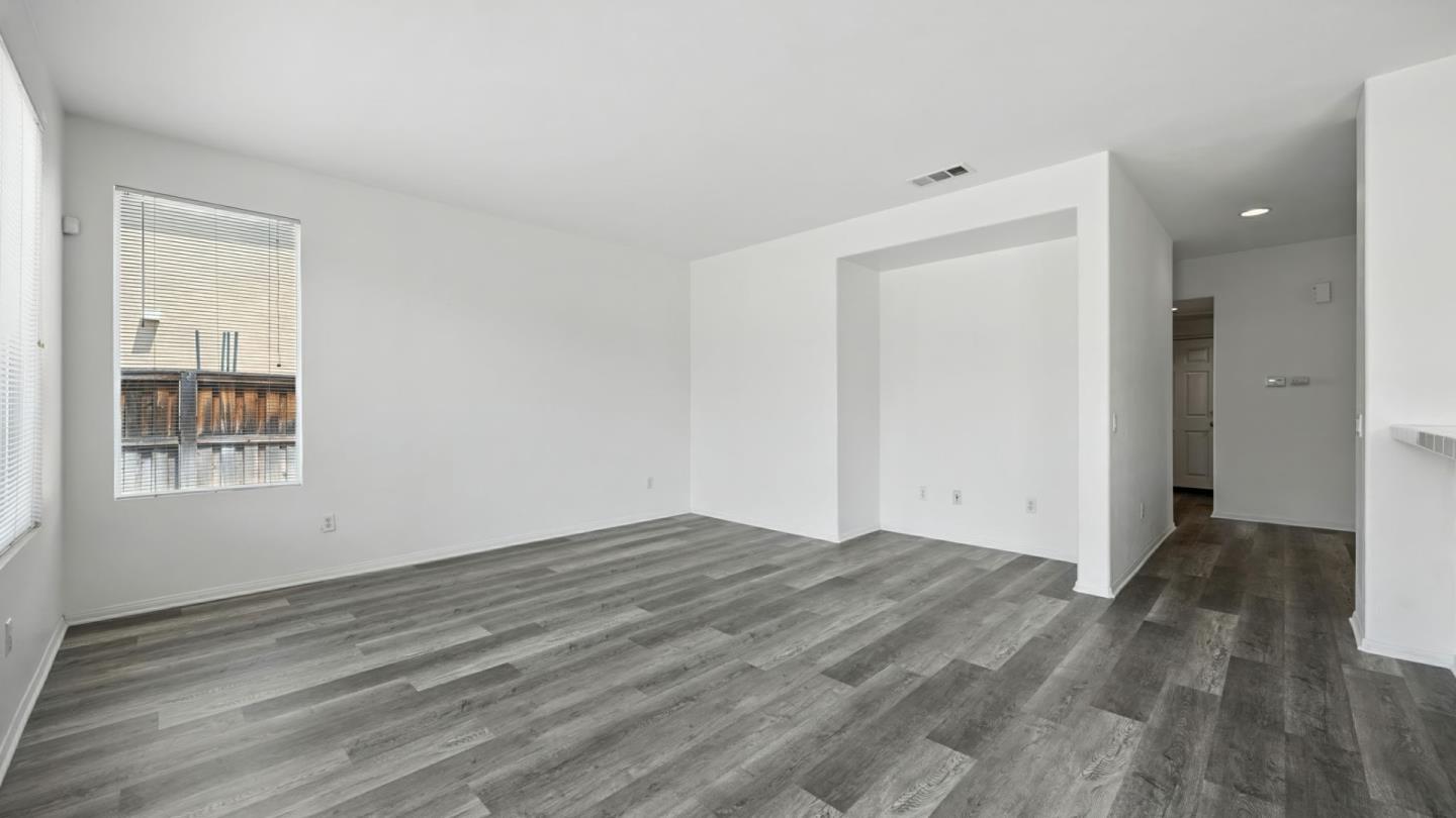 1553 Coldridge Circle