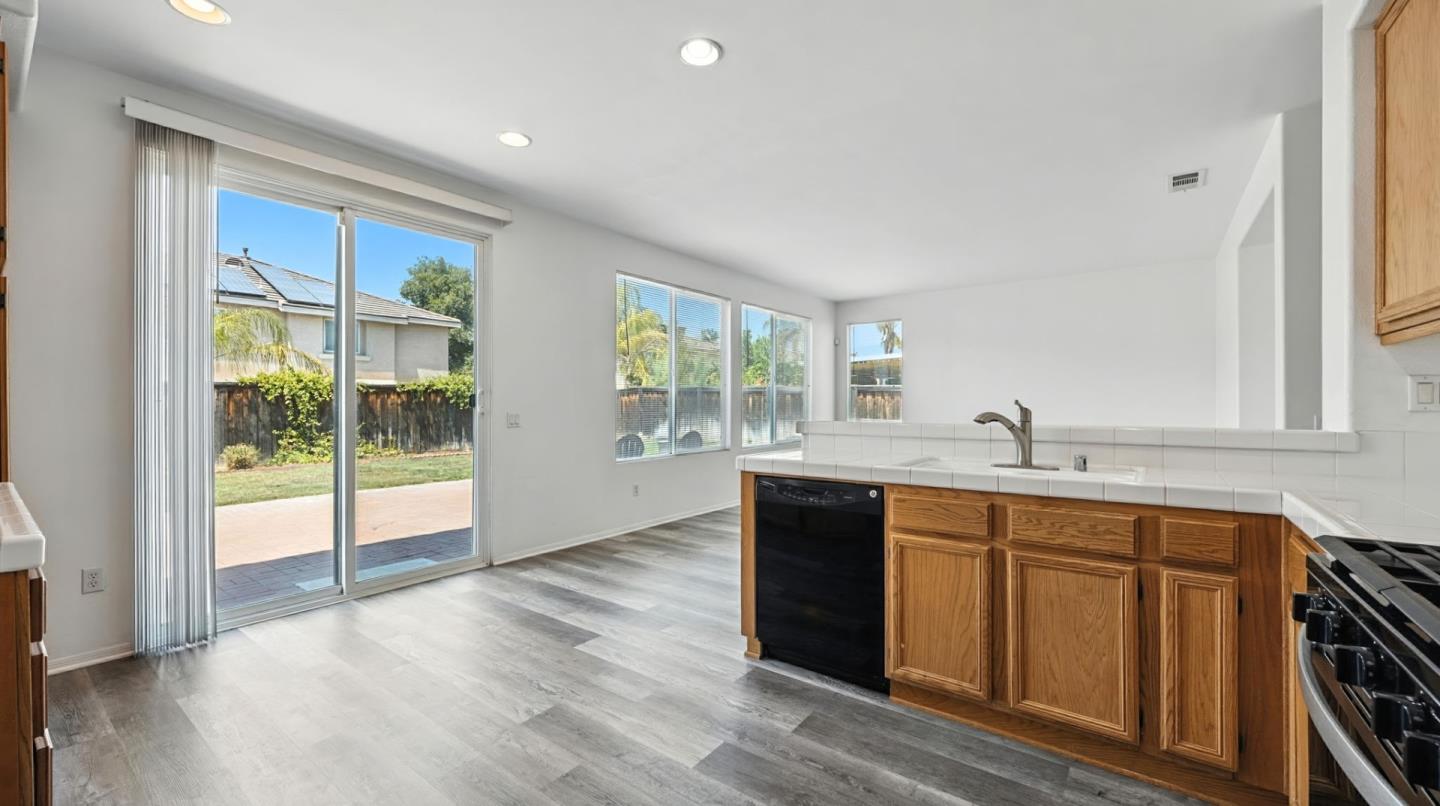 1553 Coldridge Circle