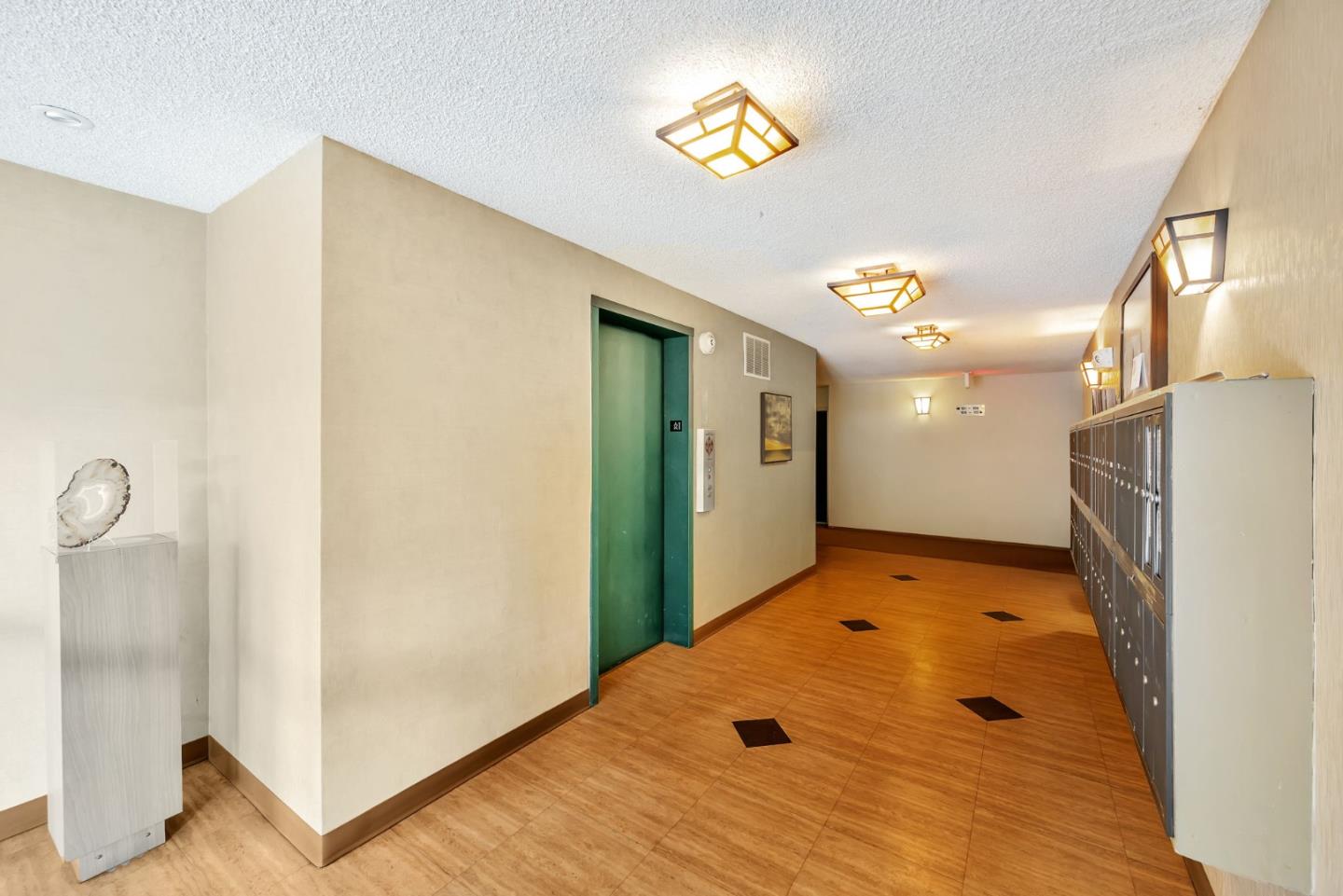 377 Mandarin Drive