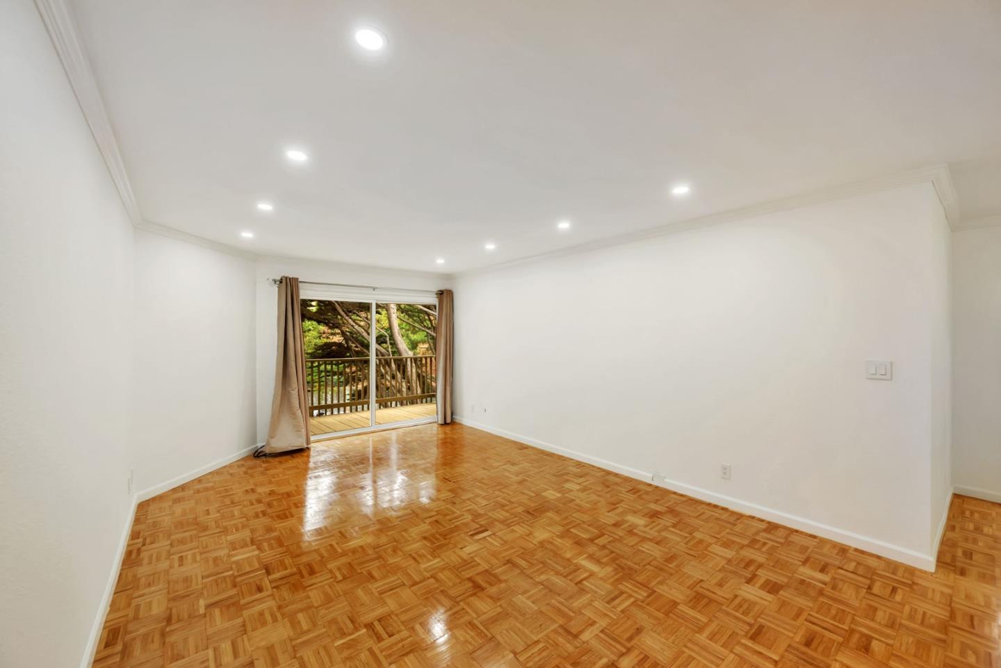 377 Mandarin Drive