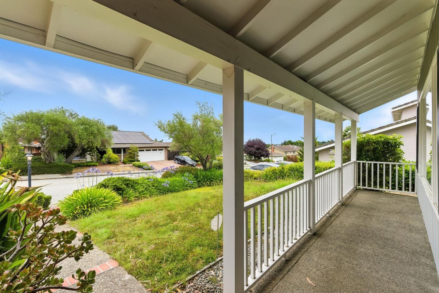 1675 Escalante Way