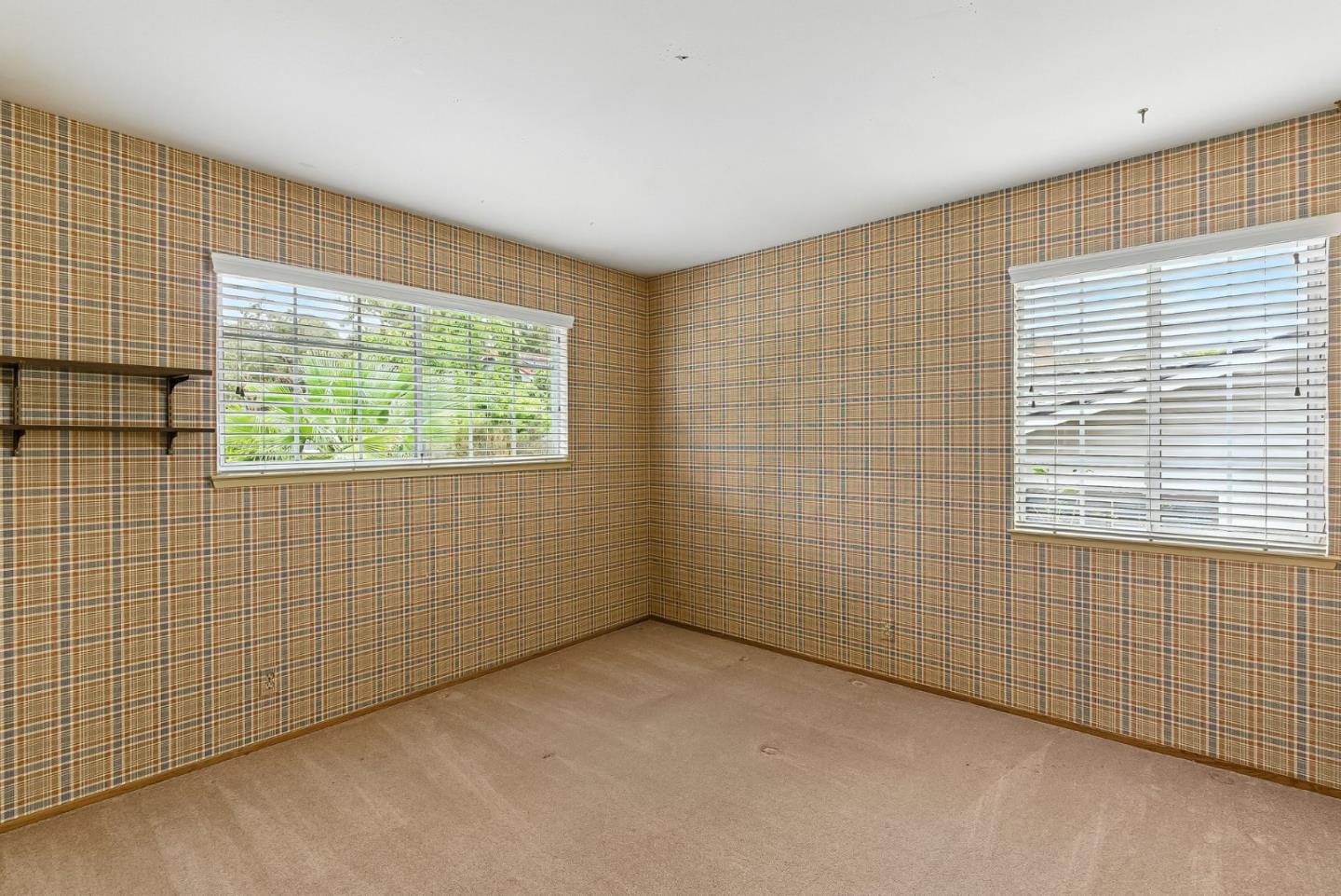 1675 Escalante Way