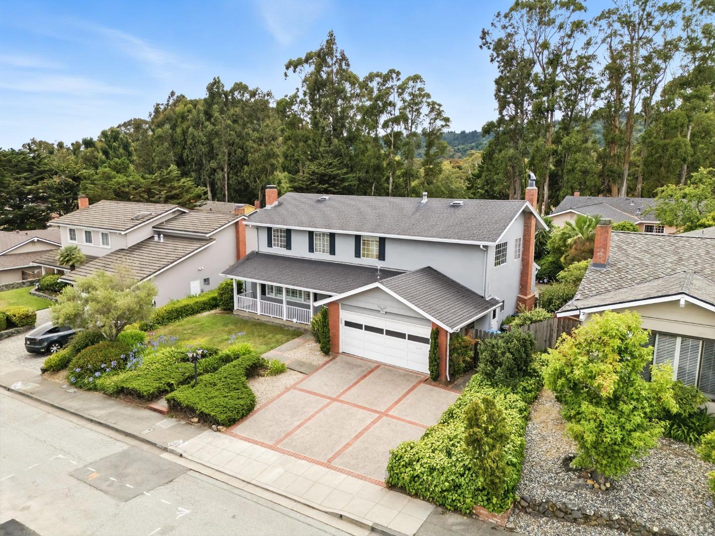 1675 Escalante Way