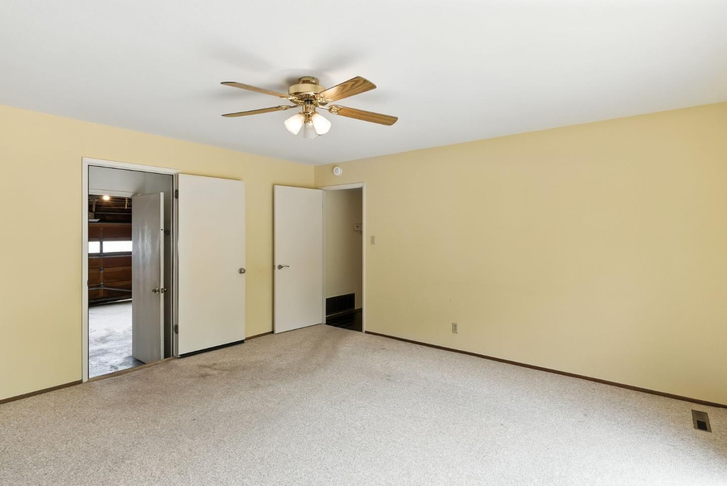 1675 Escalante Way