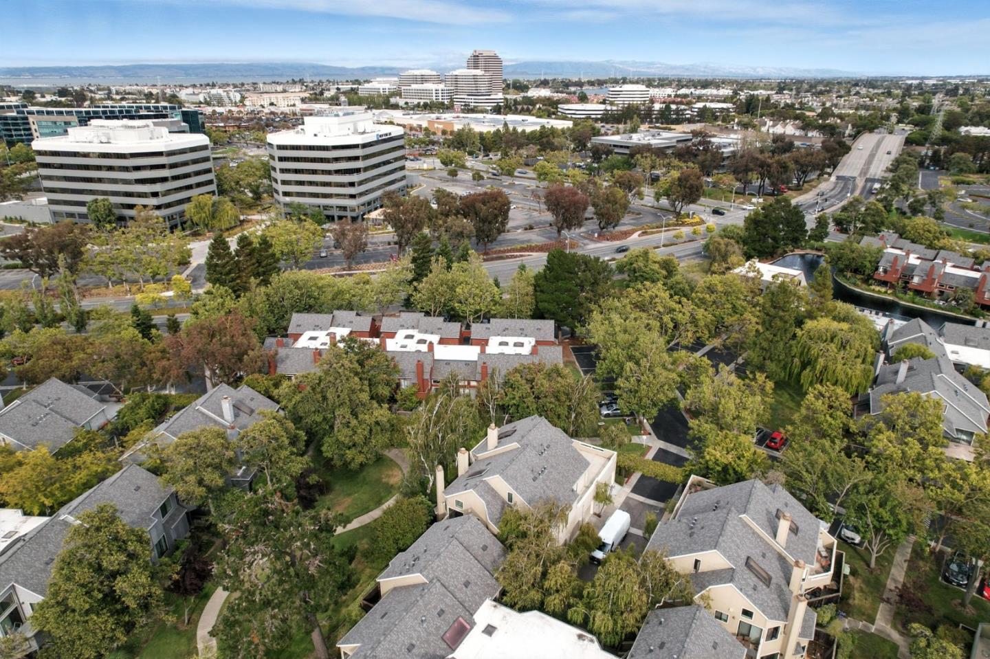 914 Shoreline Drive