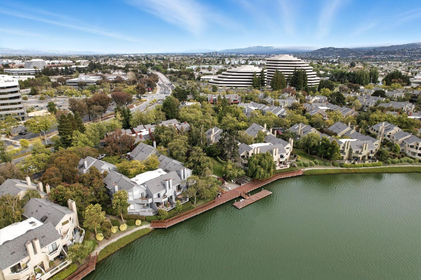 914 Shoreline Drive