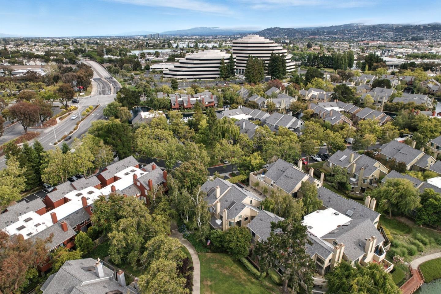 914 Shoreline Drive