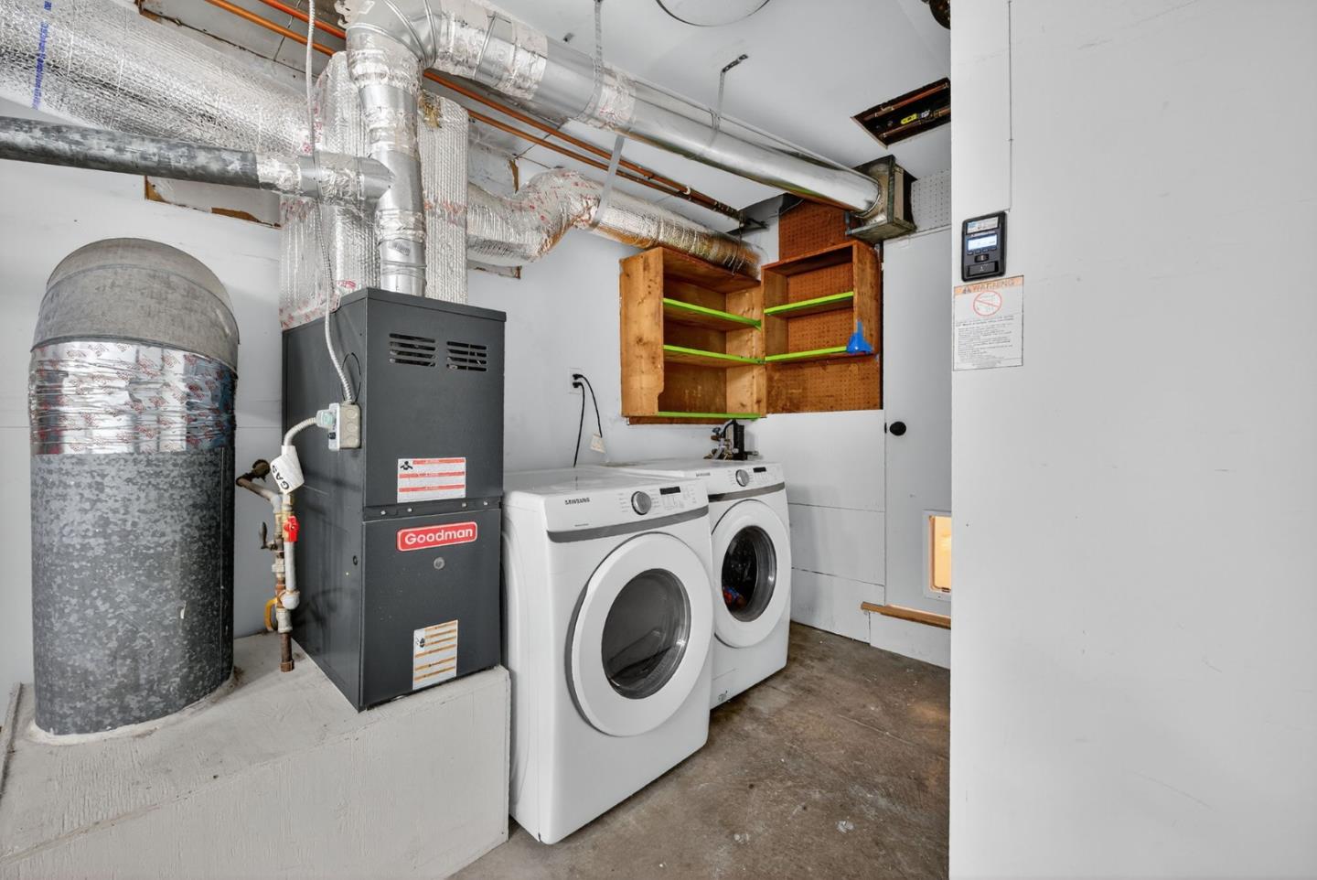 876 North Mayfair Avenue