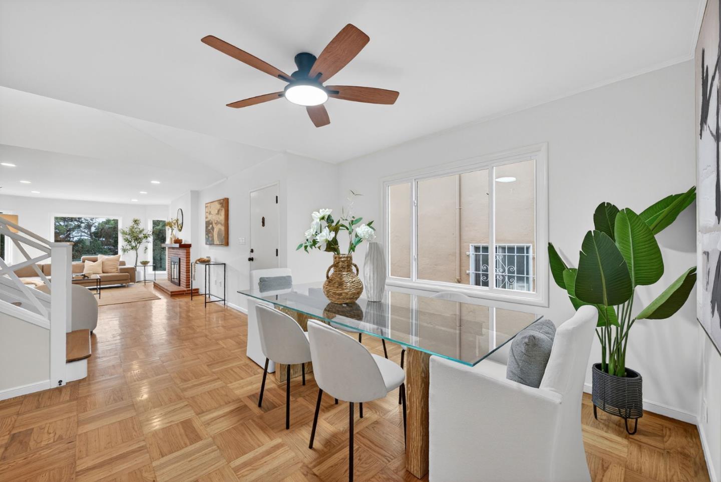 876 North Mayfair Avenue