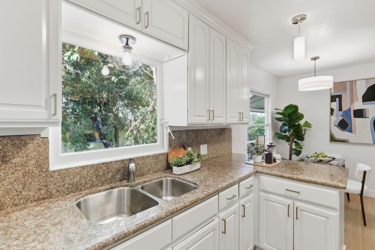 2209 Romey Lane