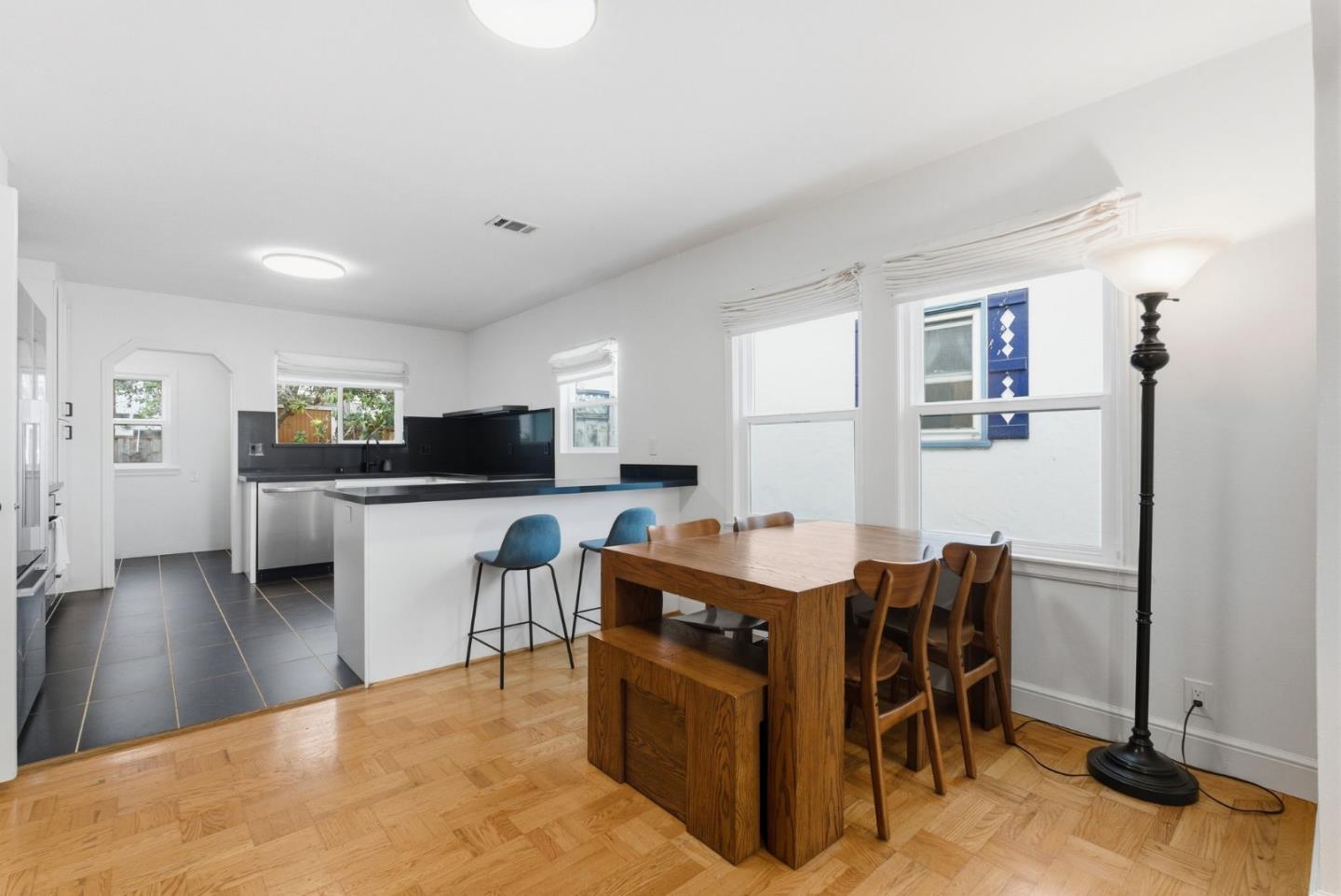 1247 Hillside Boulevard