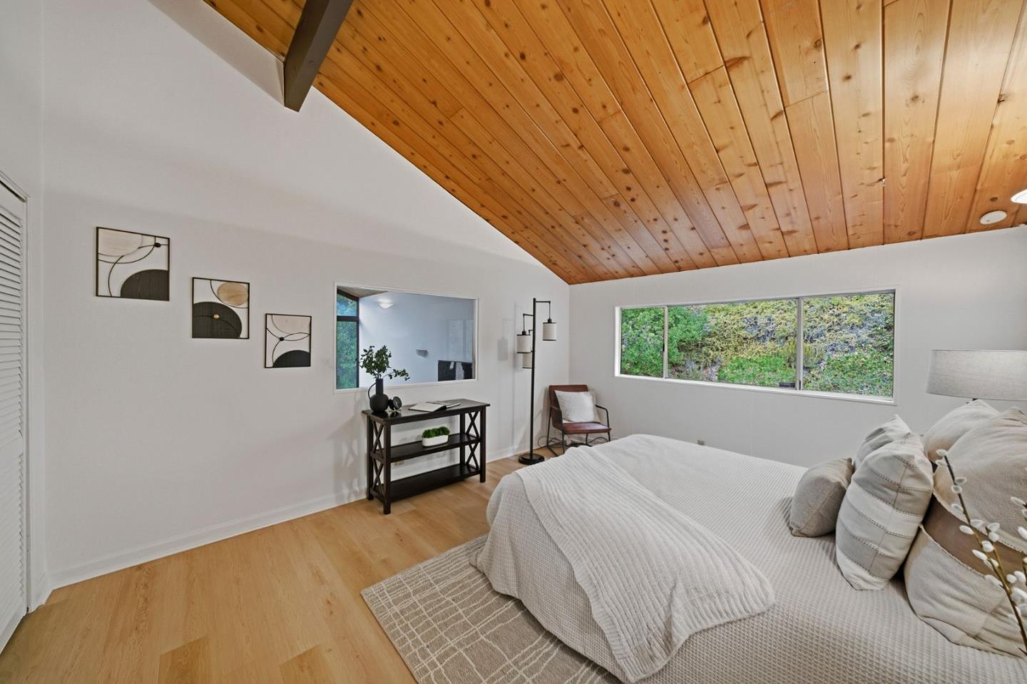 435 Golden Oak Drive