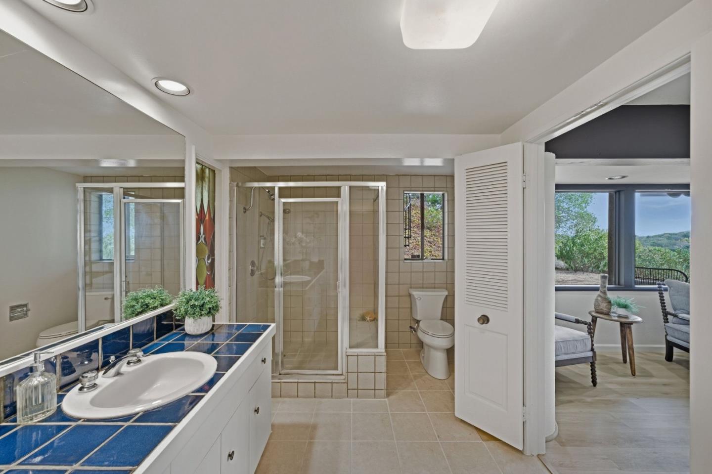 435 Golden Oak Drive