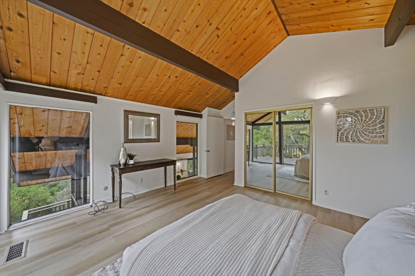 435 Golden Oak Drive