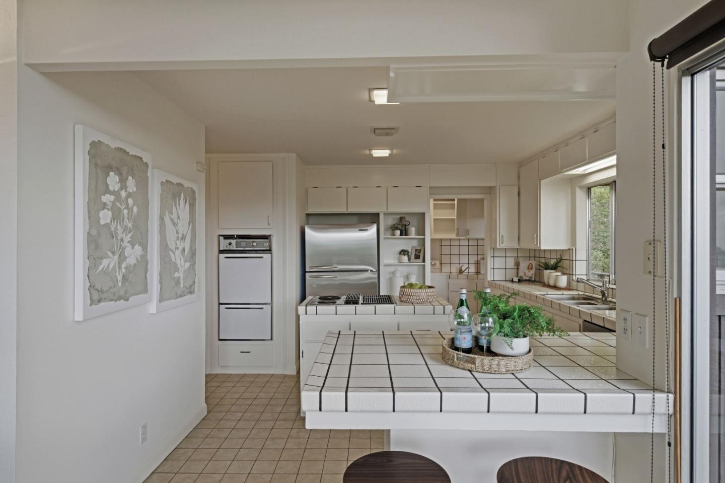 435 Golden Oak Drive