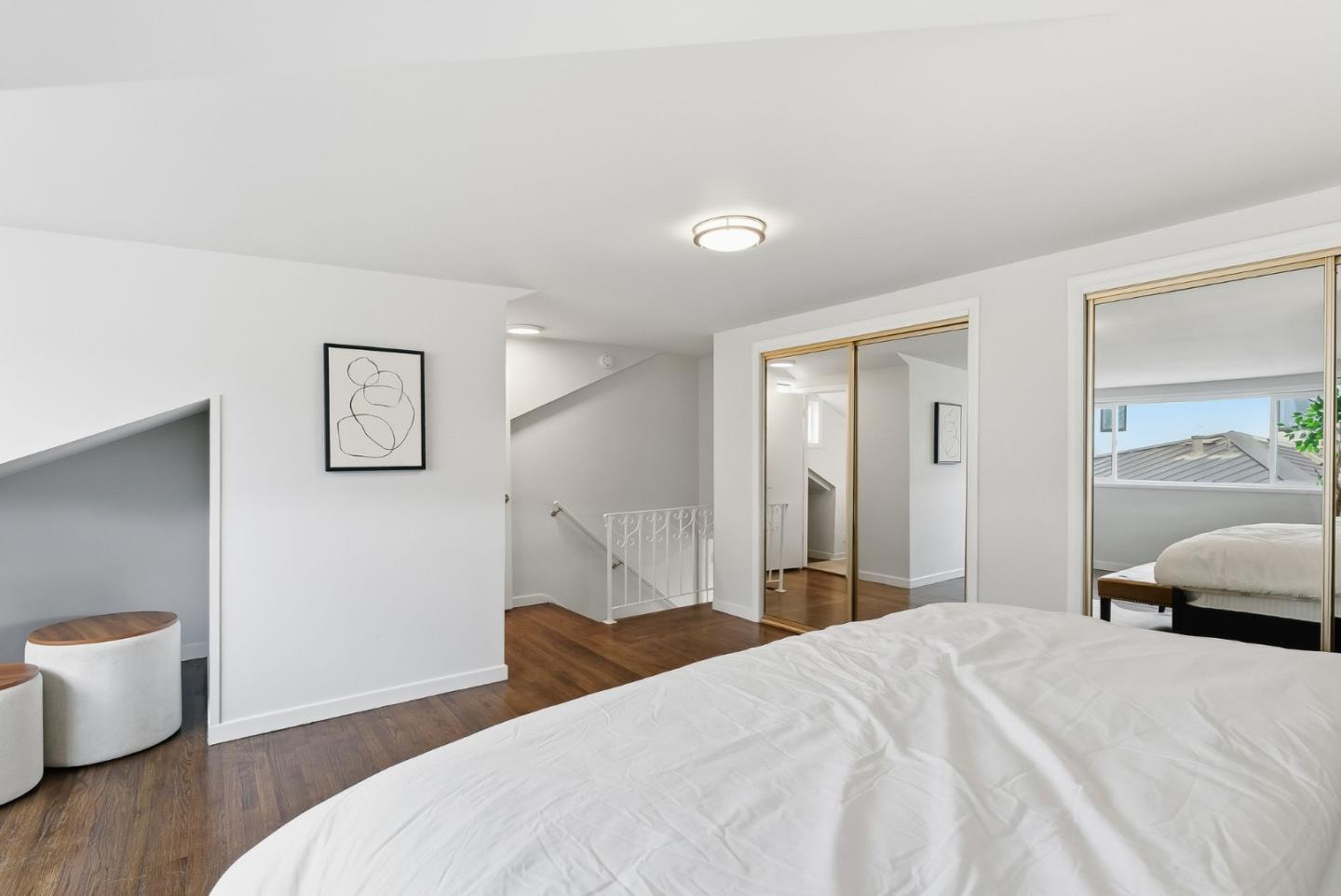 12 Dexter Place