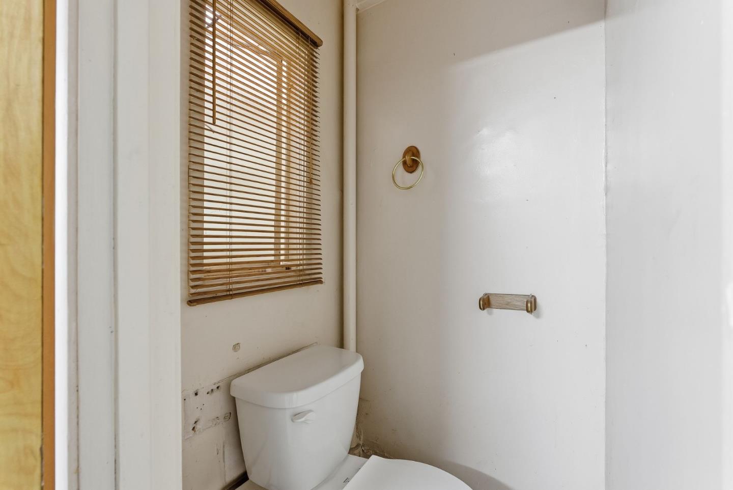 12 Dexter Place