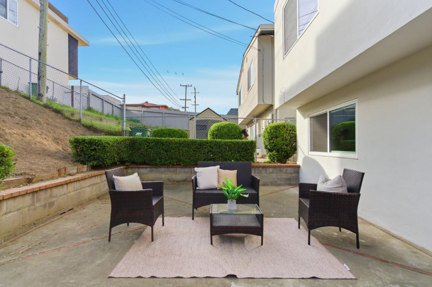 1322 Southgate Avenue