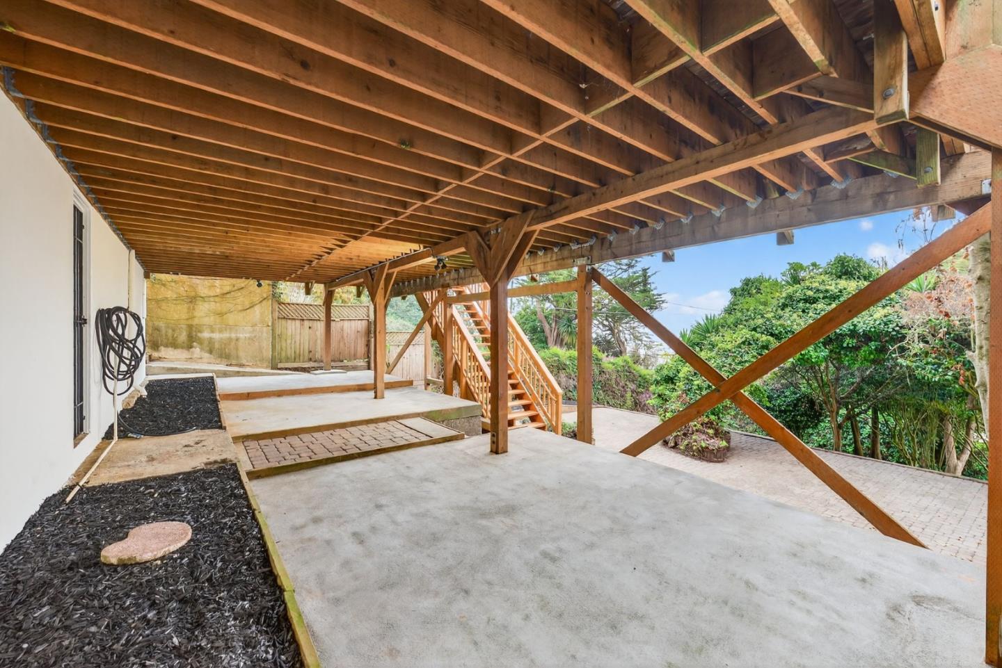 72 Cresta Vista Drive