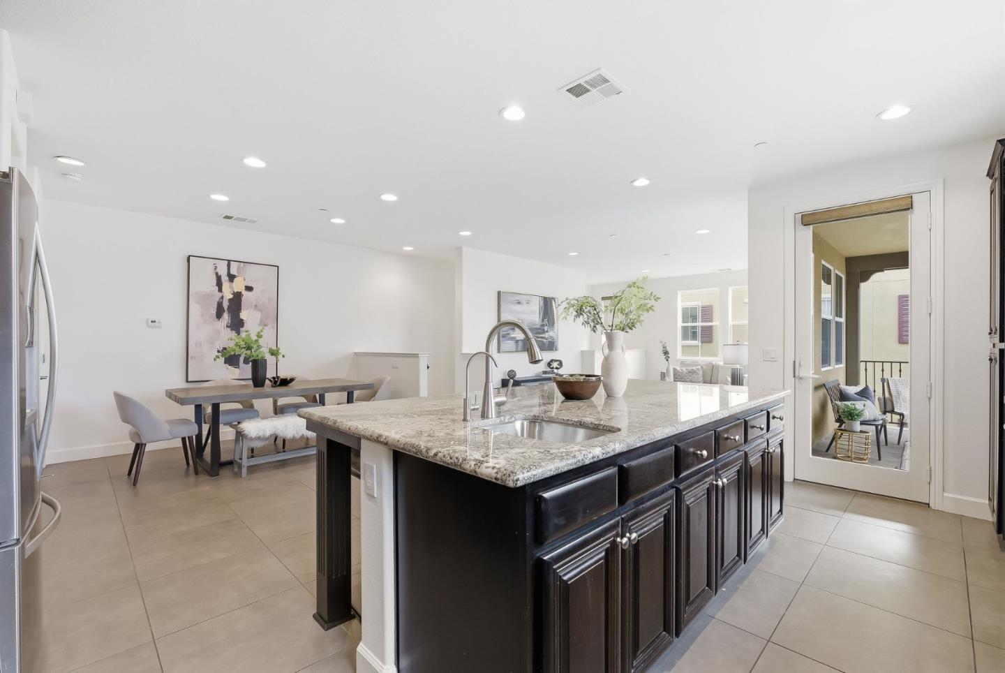 508 Holthouse Terrace