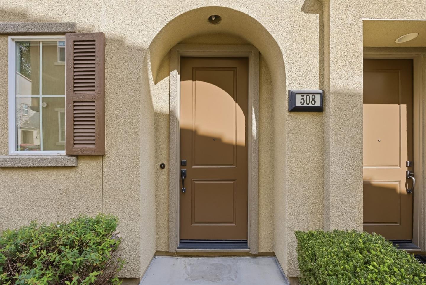 508 Holthouse Terrace