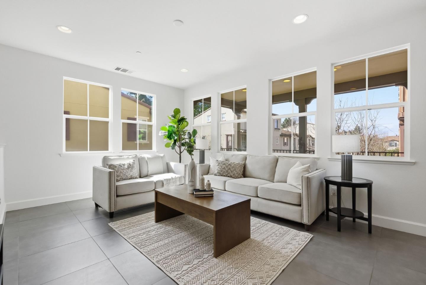 508 Holthouse Terrace