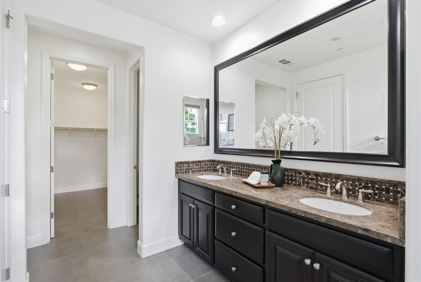 508 Holthouse Terrace