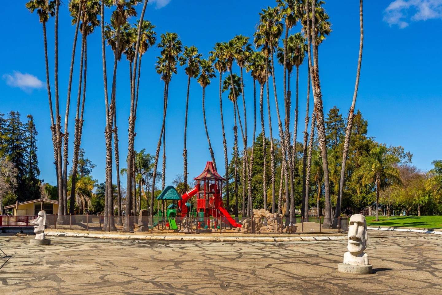 508 Holthouse Terrace