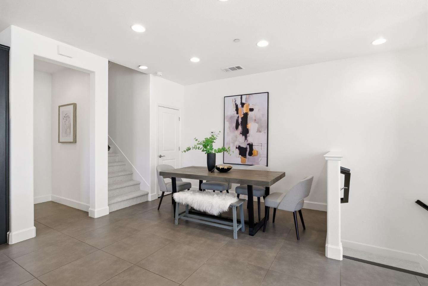 508 Holthouse Terrace