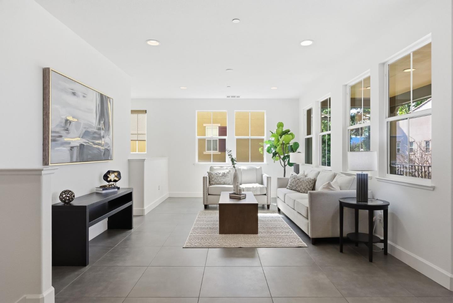 508 Holthouse Terrace