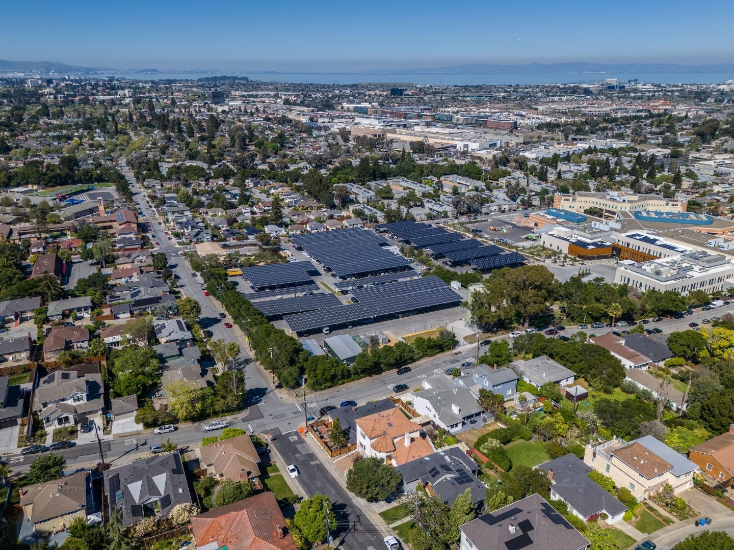 291 West 39th Avenue