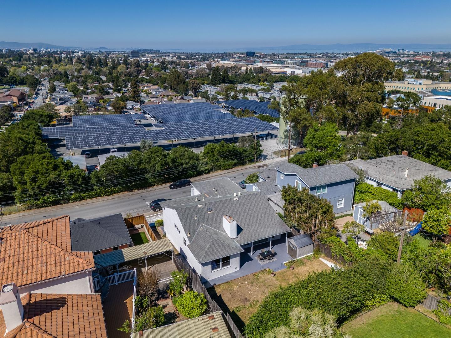 291 West 39th Avenue