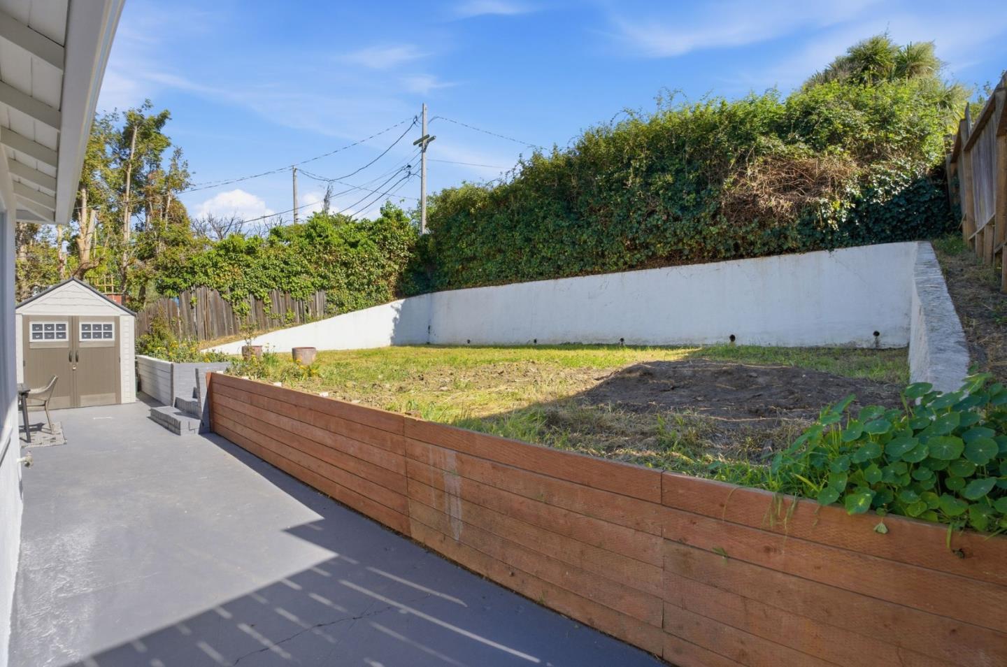 291 West 39th Avenue