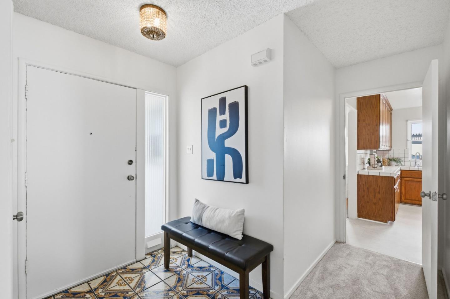 291 West 39th Avenue