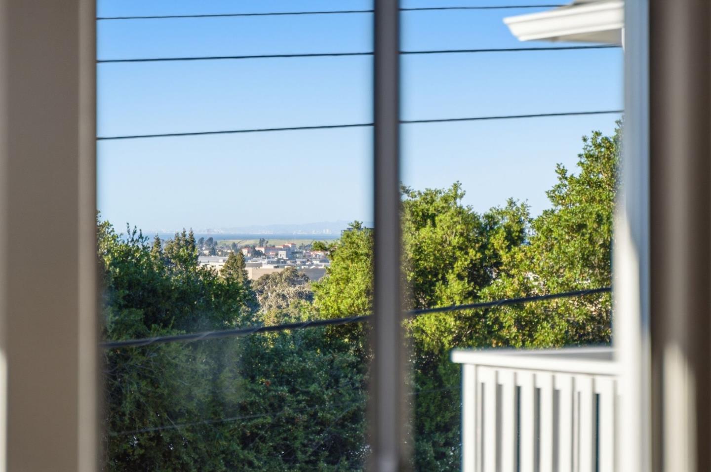 291 West 39th Avenue