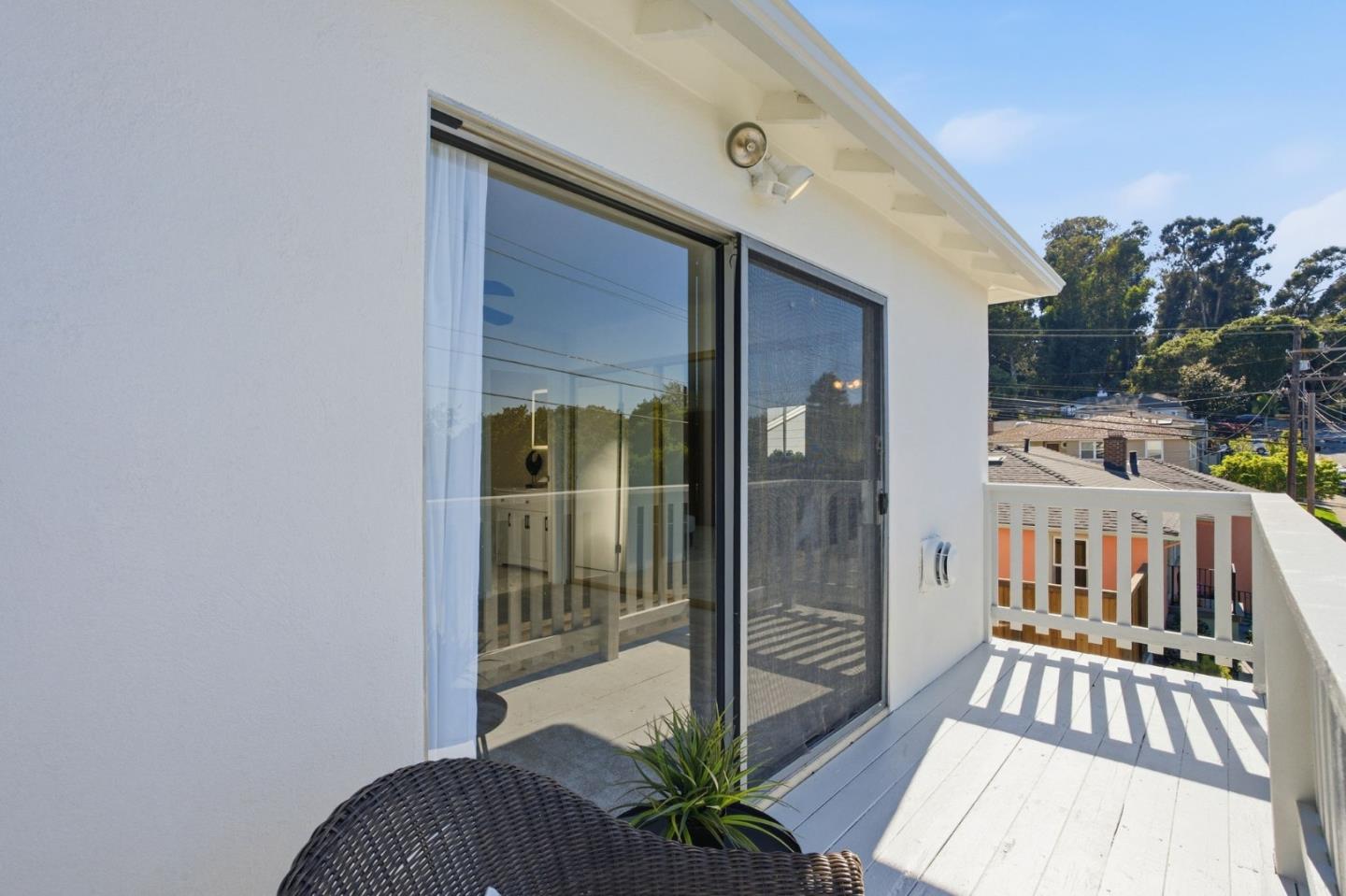 291 West 39th Avenue