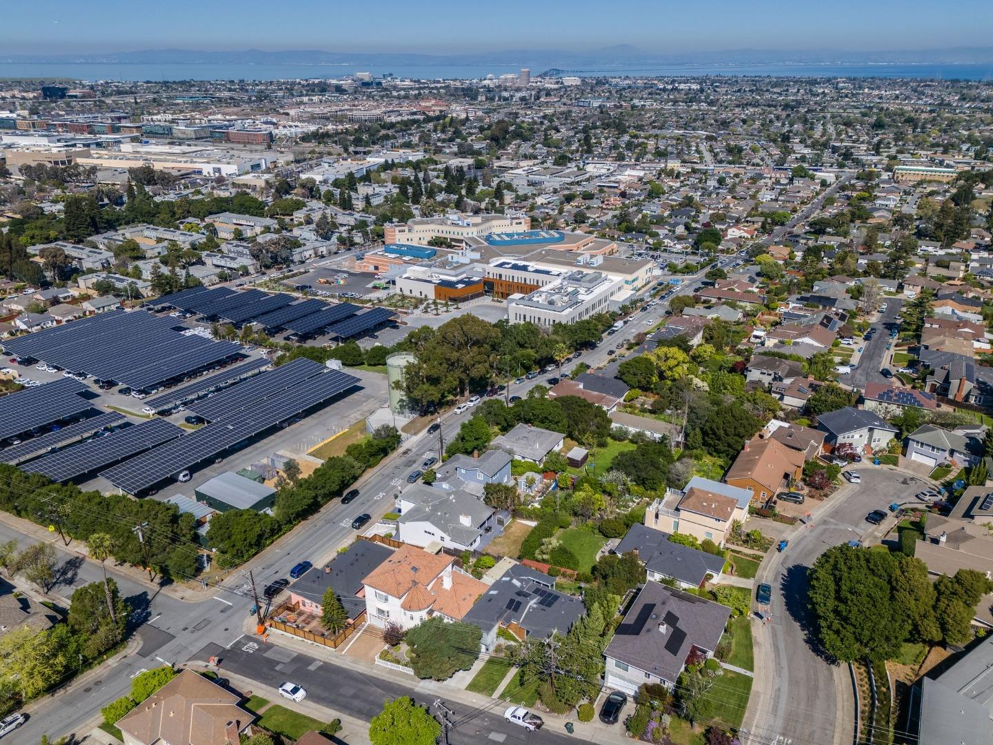 291 West 39th Avenue