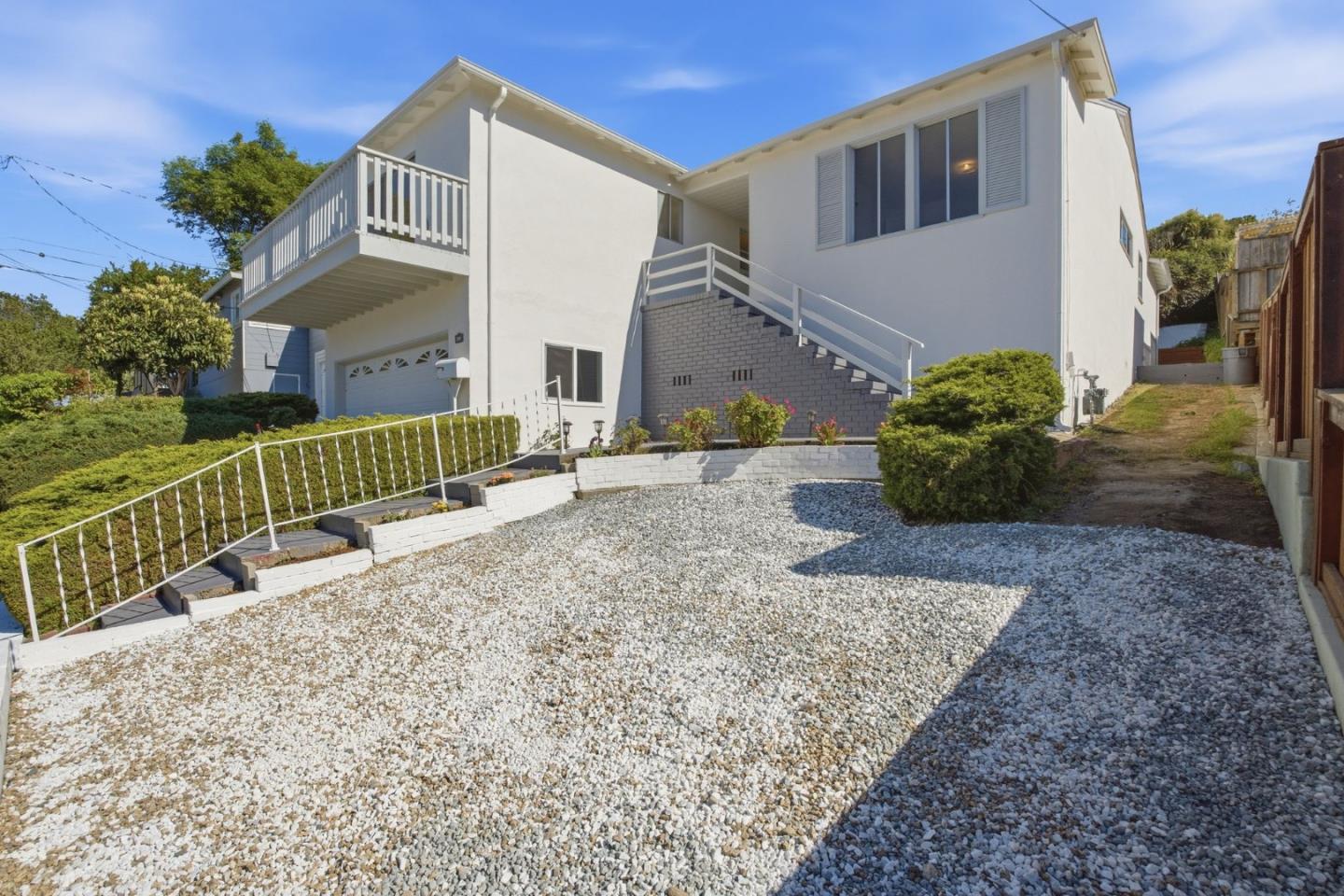 291 West 39th Avenue