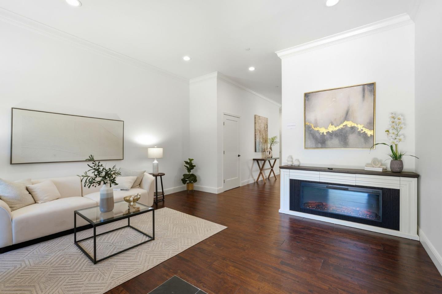 23051 Henry Lane
